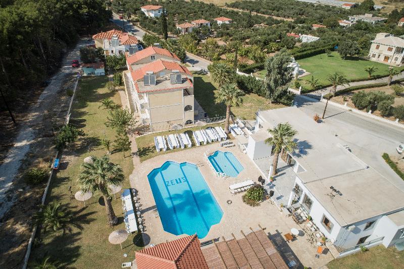 Zeus Hotel Иреон Экстерьер фото